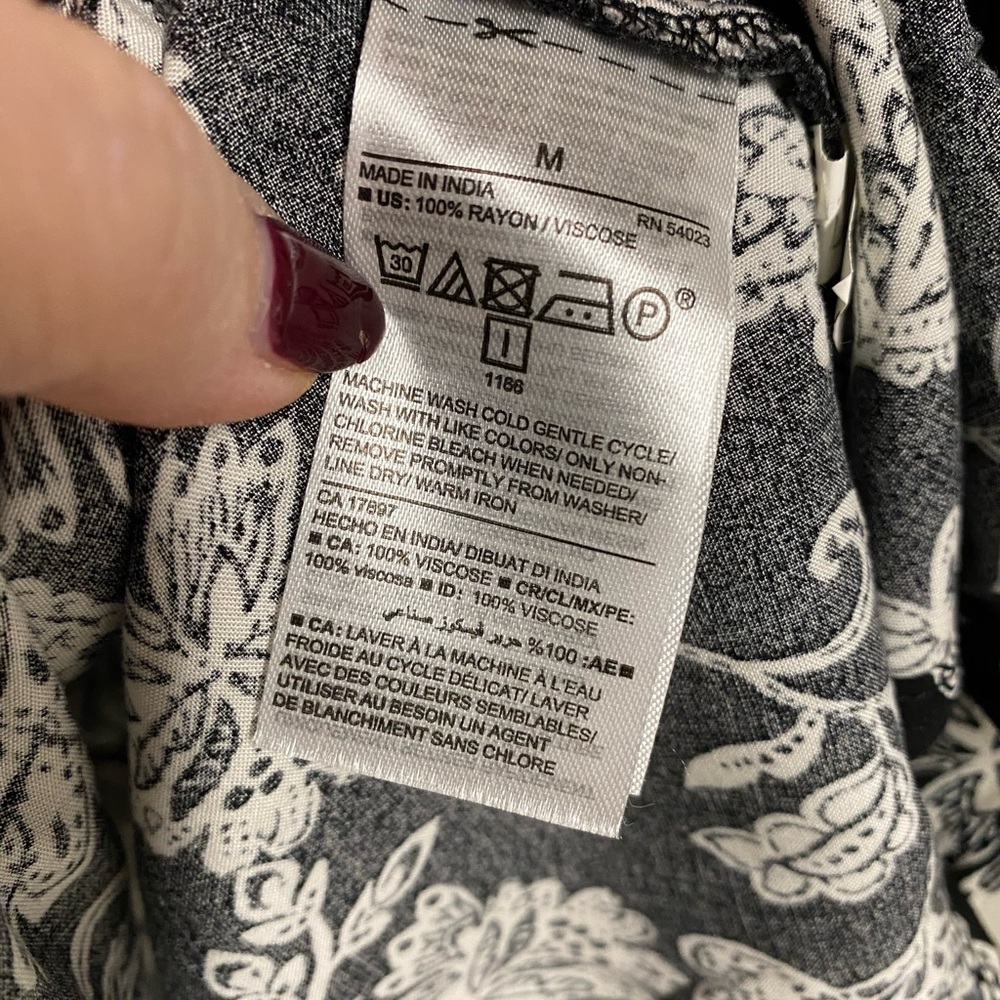 NWT Old Navy Dress Size Medium - Picture 7 of 7